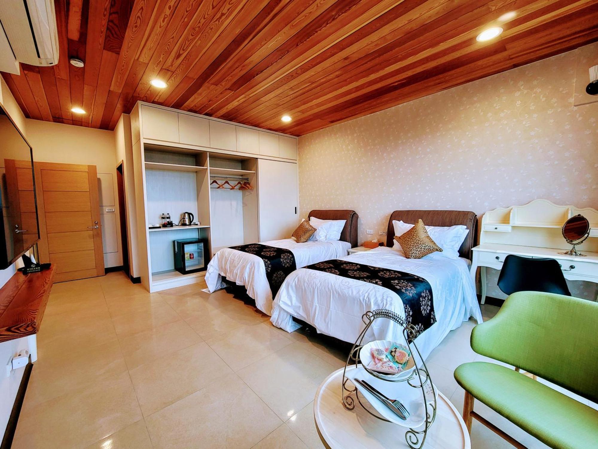 山水奇異san Shuei Kiwi桃園市民宿編號038 Homestay Sanmin Стая снимка
